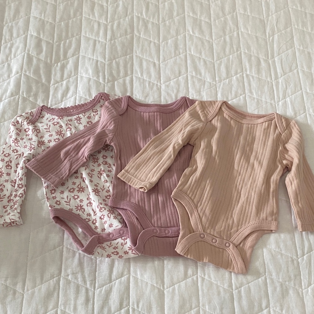 NWOT Cloud Island Newborn Onesie Bundle